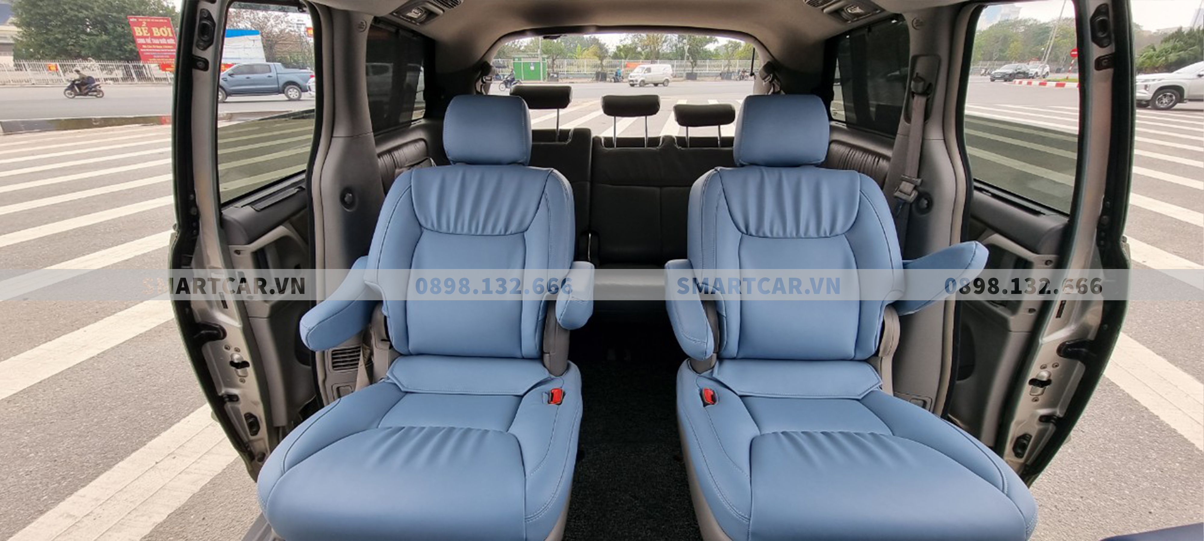 Bọc ghế da Toyota Sienna màu xanh